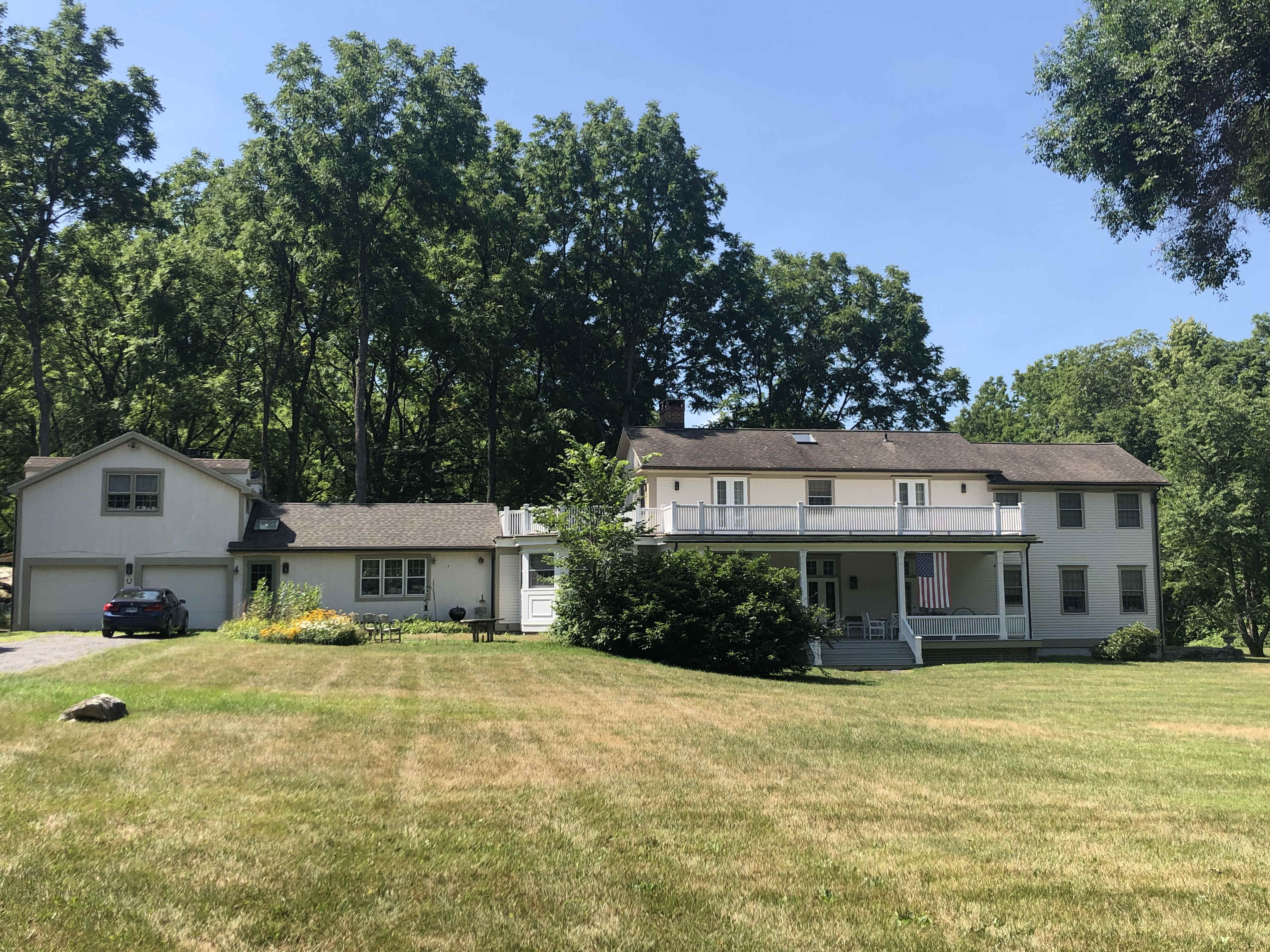 Building photograph for 379 TACONIC ROAD